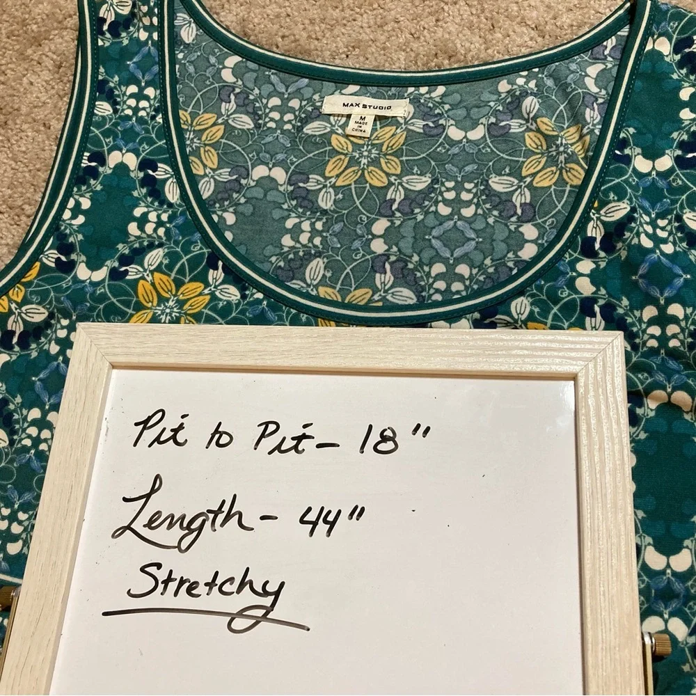 Max Studio M Dress. Green Yellow floral Midi length - Picture 7 of 7